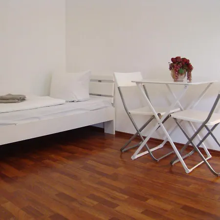 & Near Zoologischer Garten * Berlín