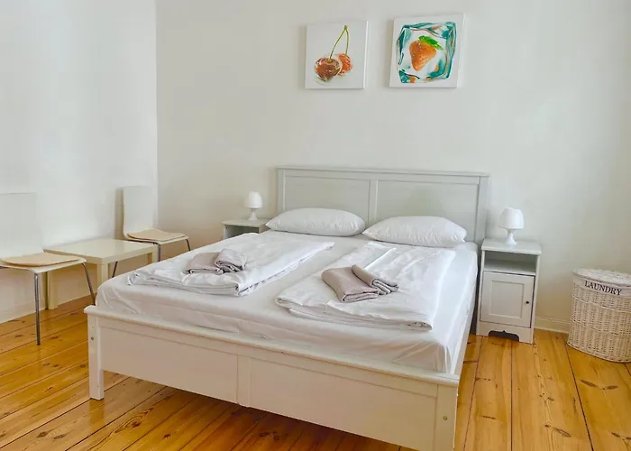 & Near Zoologischer Garten Berlín